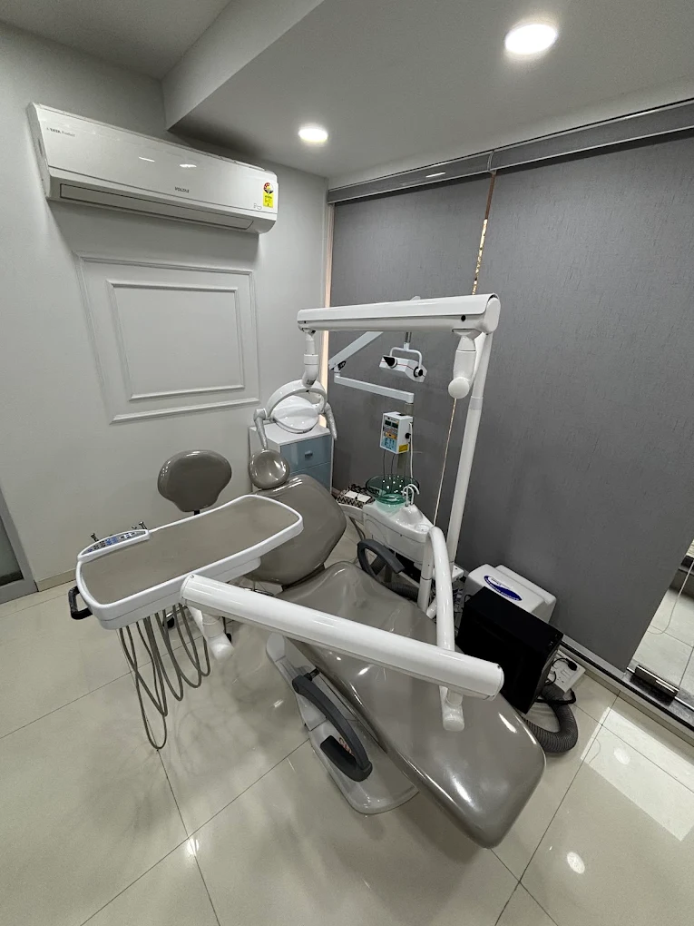 Root canal treatment in Wakad